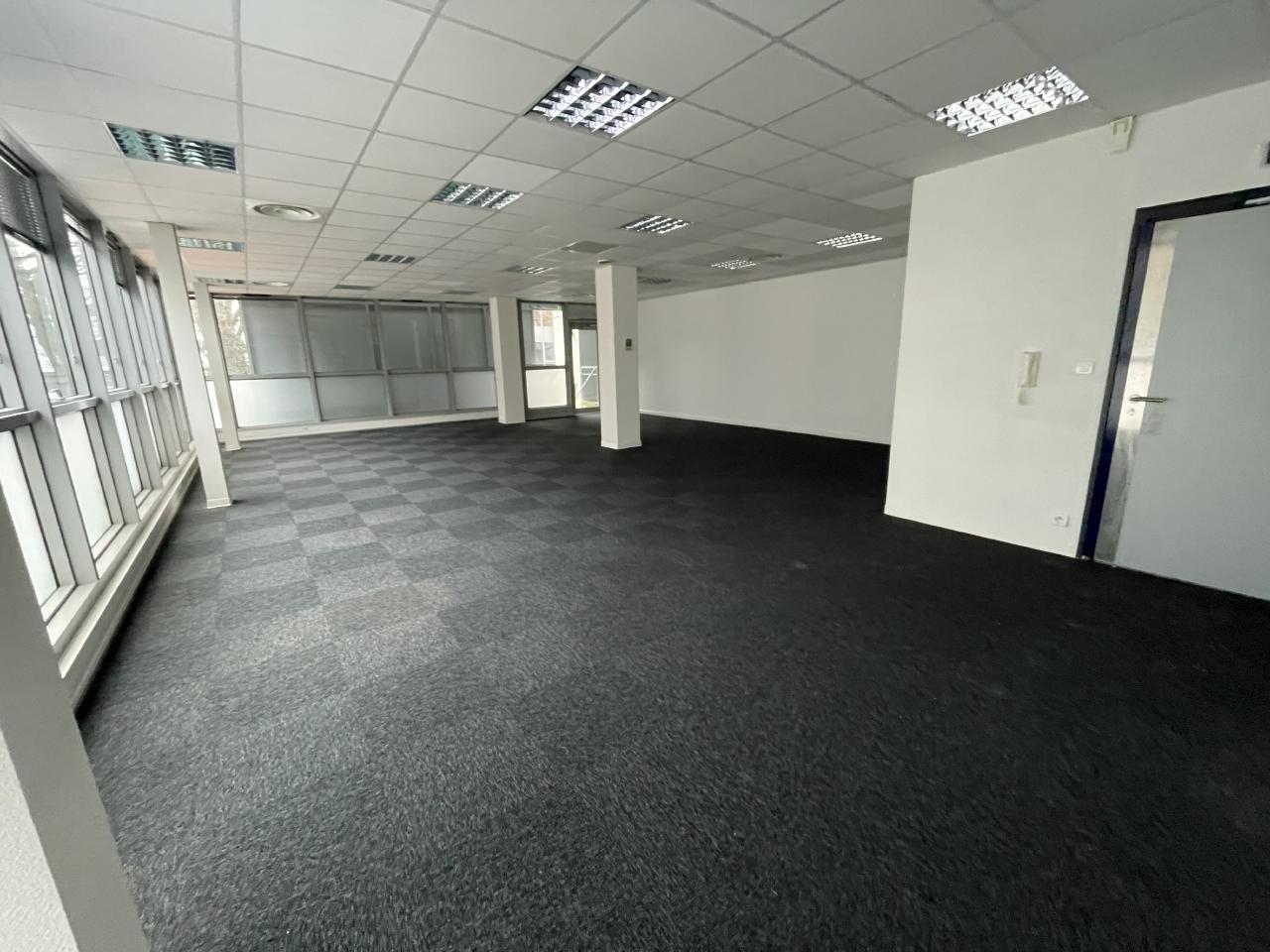 Bureau Saint-Herblain 1407m² Location bureau Saint-Herblain Loire-Atlantique OLBUR2112424 3